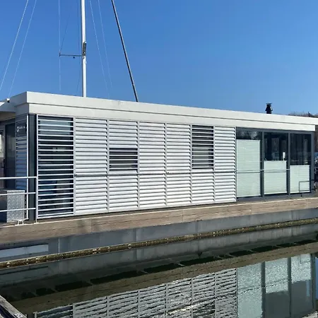 Wasservilla Freizeit Usedom Nyaraló